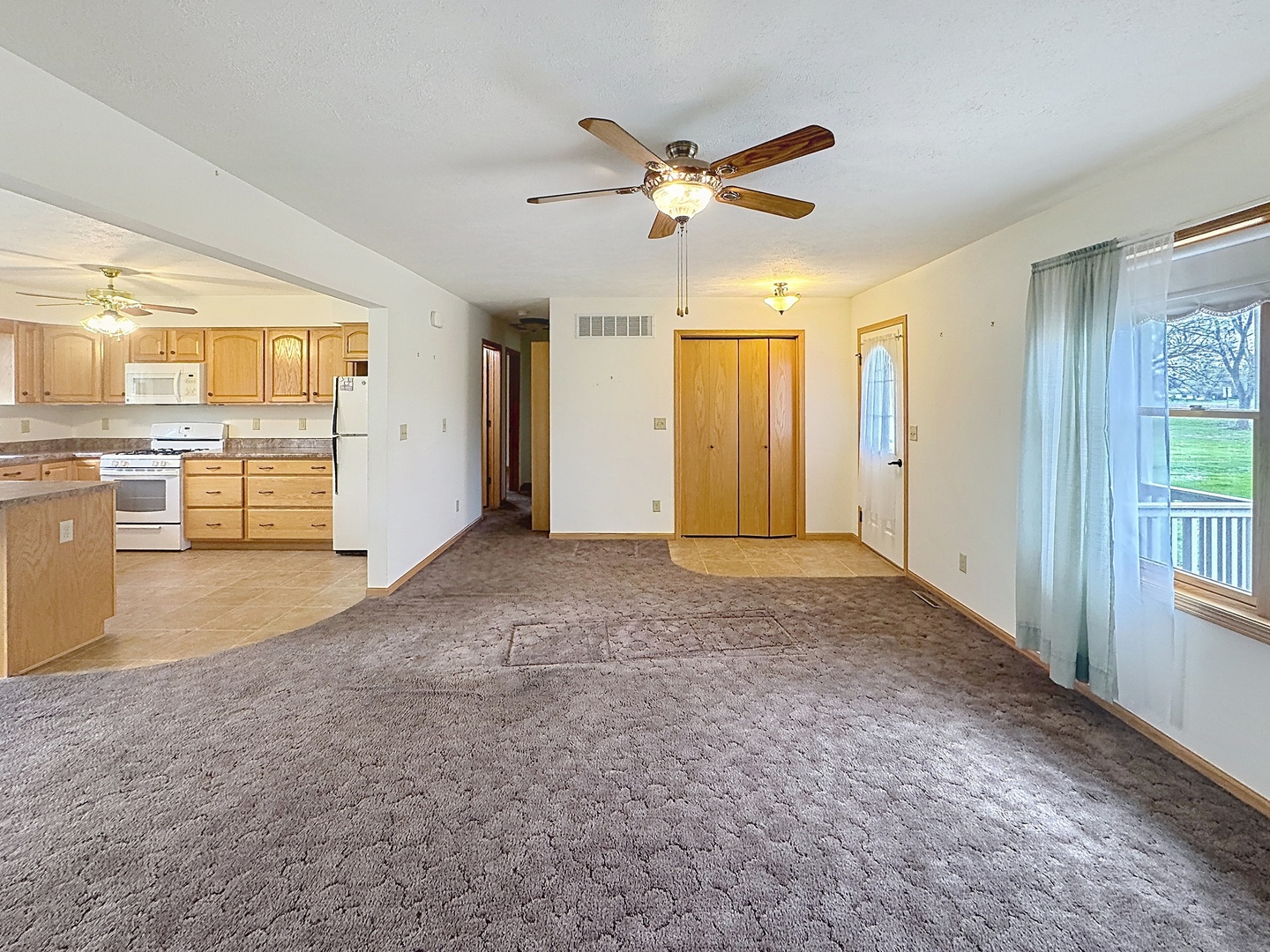 2524 Big Island Road Milan, IL 61264 - Photo 7 of 22