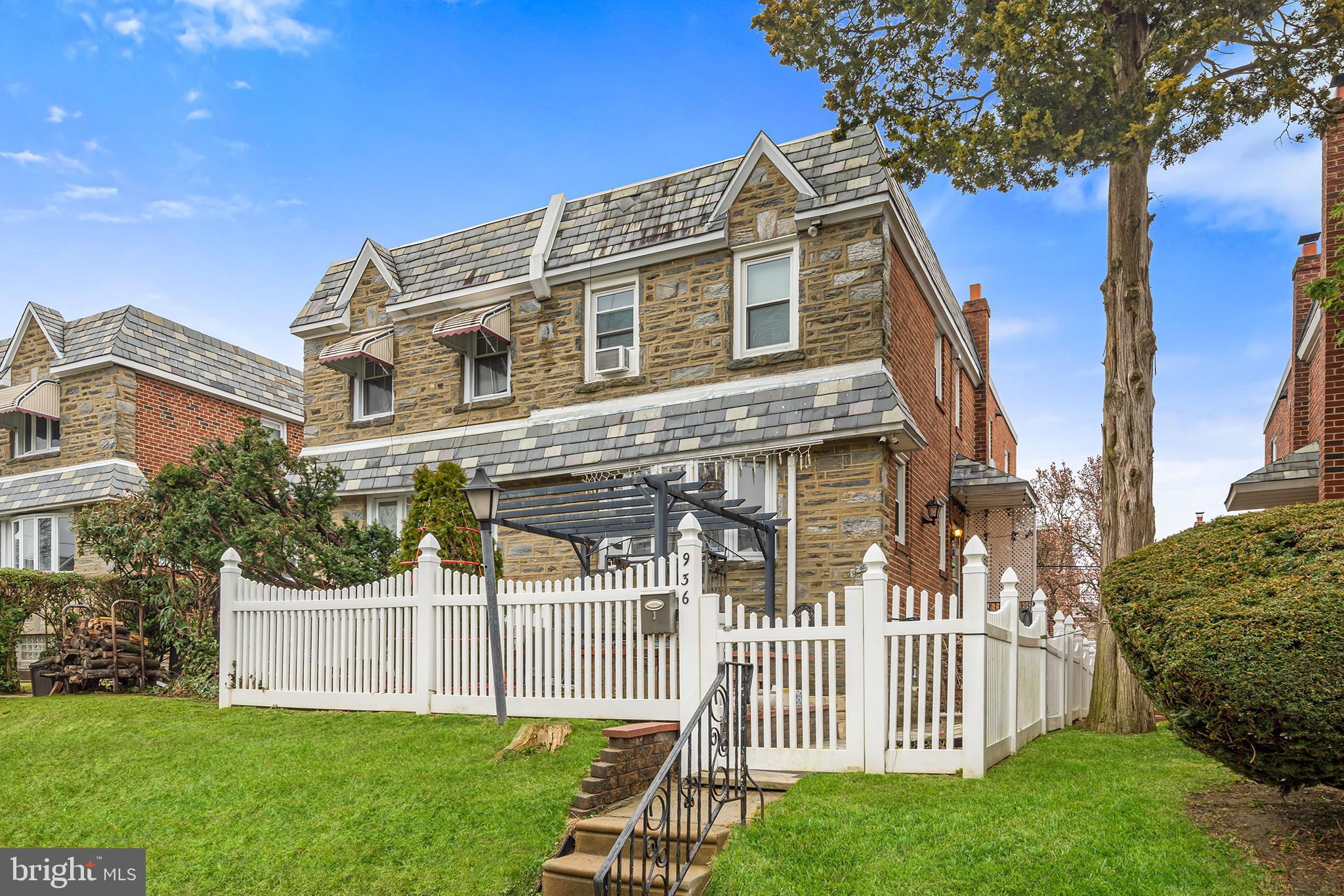 936 Roumfort Road Philadelphia, PA 19150 - Photo 2 of 30 Gallery Image 2