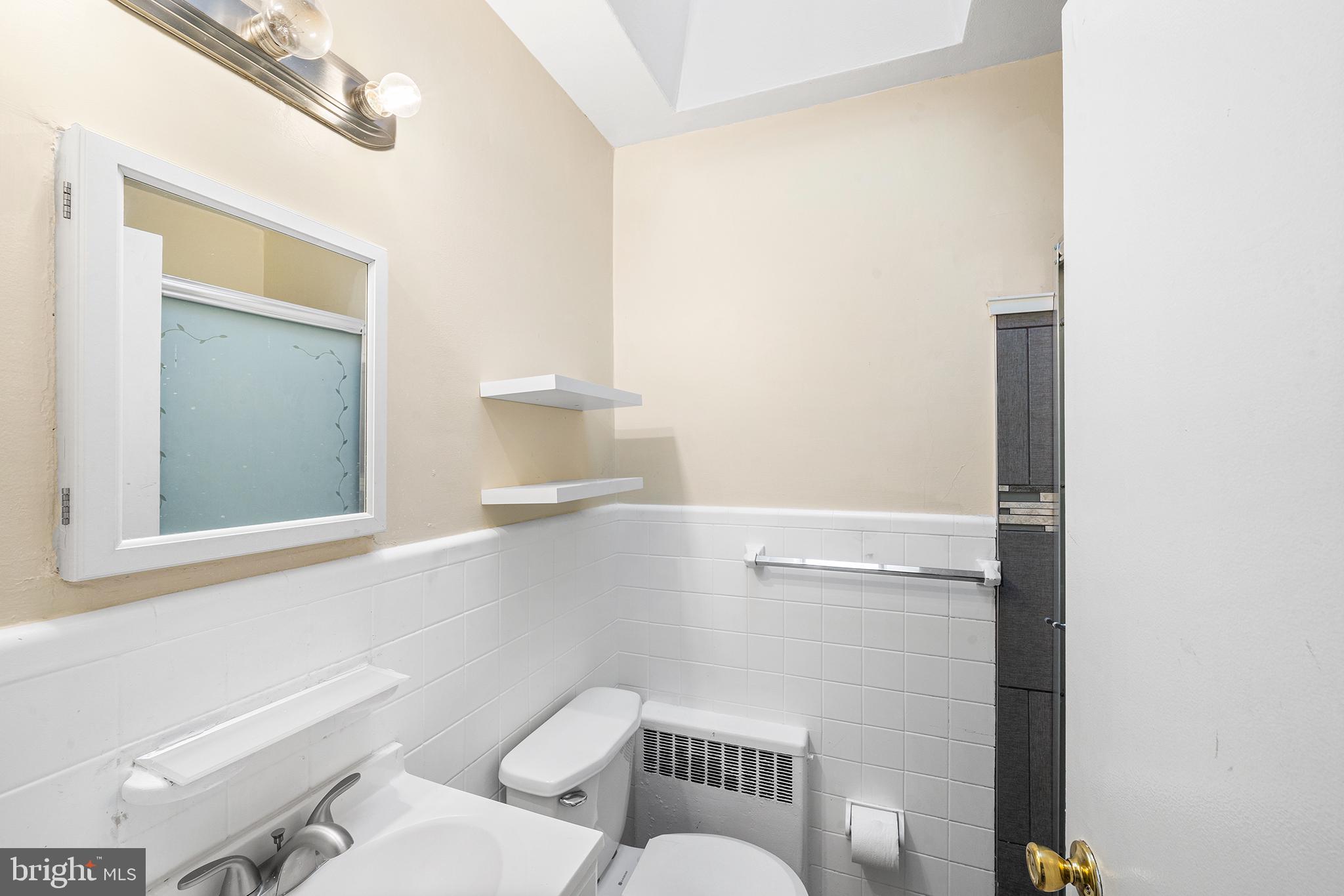 936 Roumfort Road Philadelphia, PA 19150 - Photo 21 of 30 Gallery Image 21