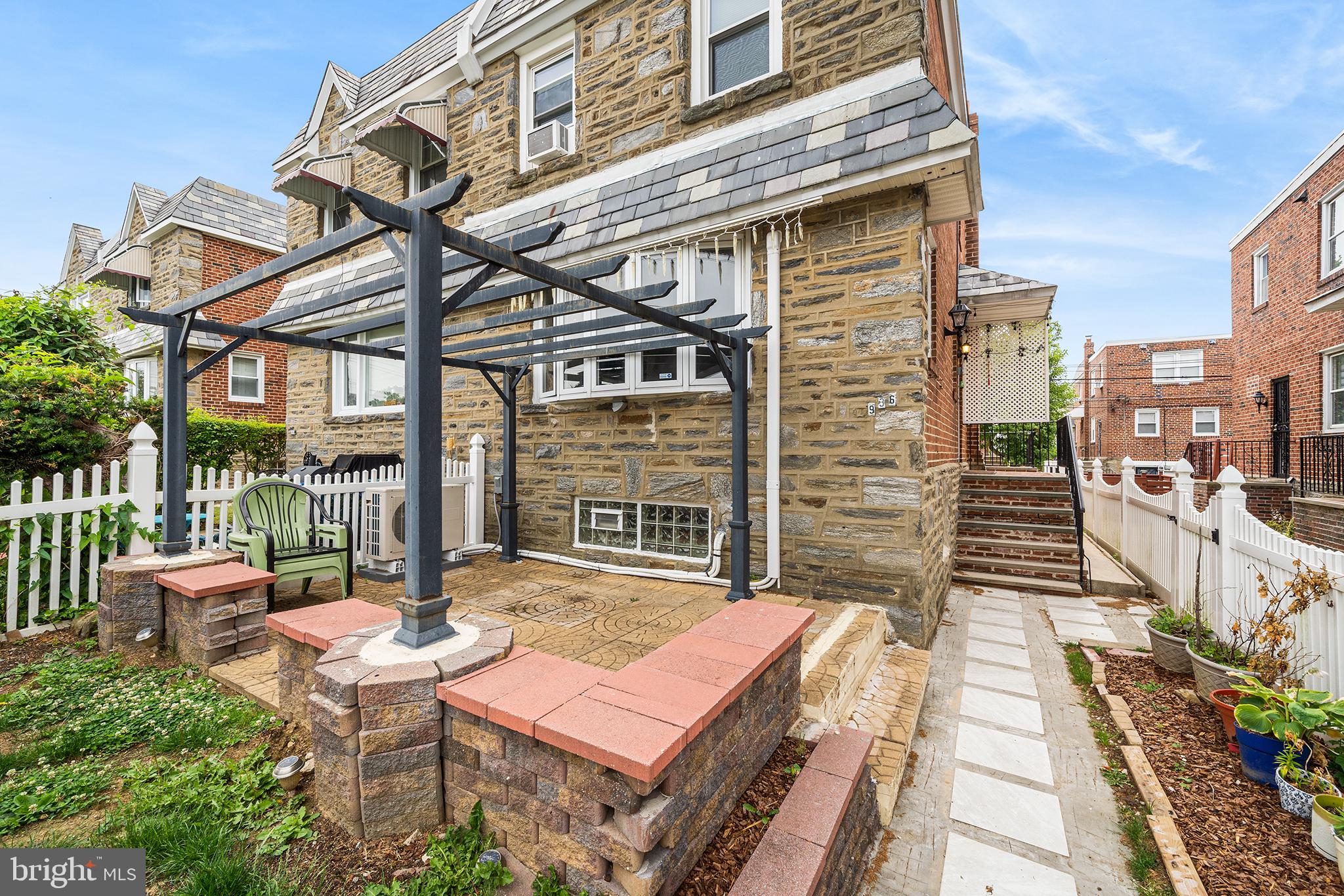 936 Roumfort Road Philadelphia, PA 19150 - Photo 3 of 30 Gallery Image 3