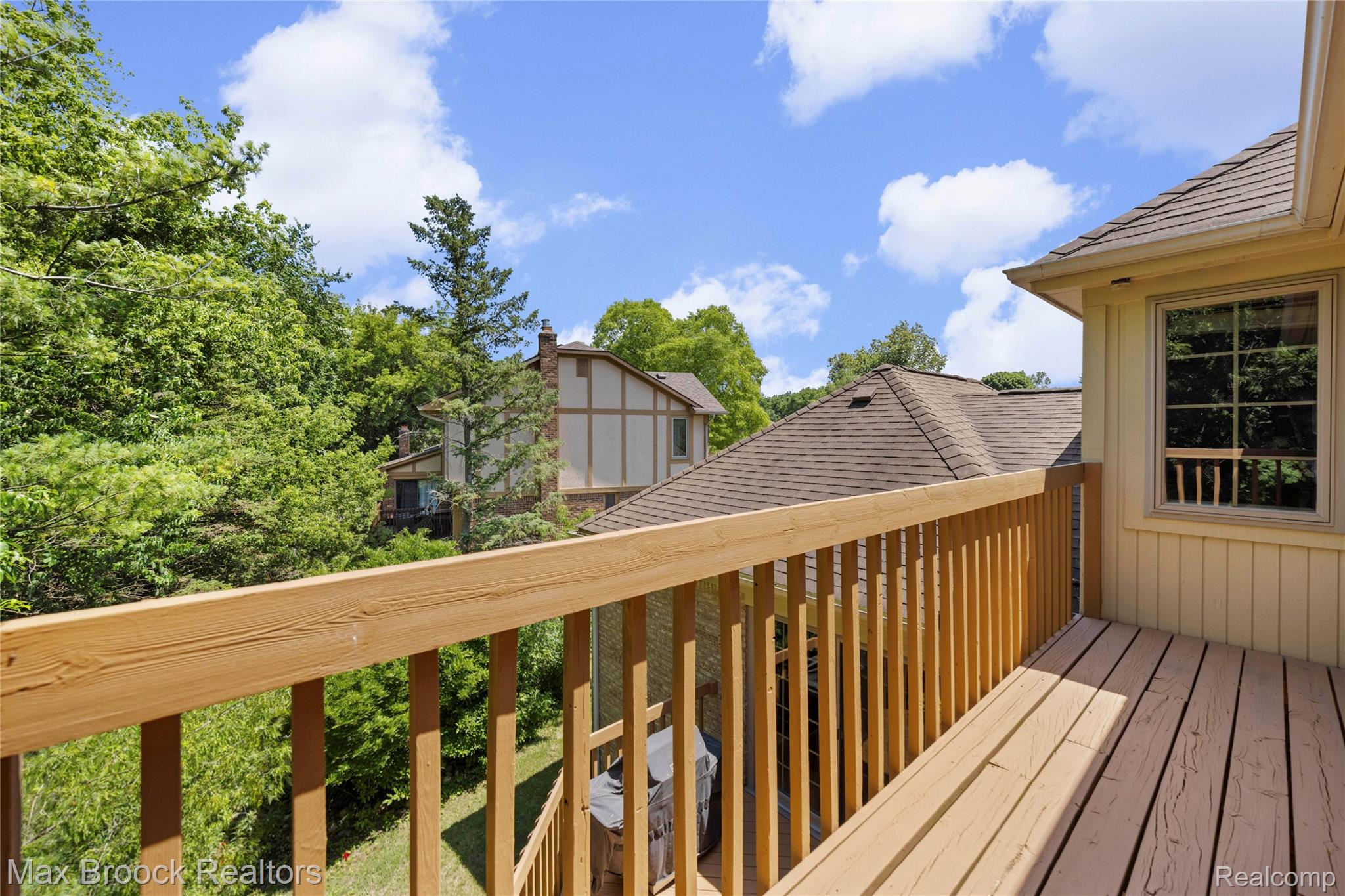 31223 Country Ridge Circle Farmington, MI 48331 - Photo 48 of 62
