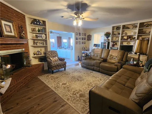 $315,000 | 127 South Williams Avenue, Natchitoches, LA 71457