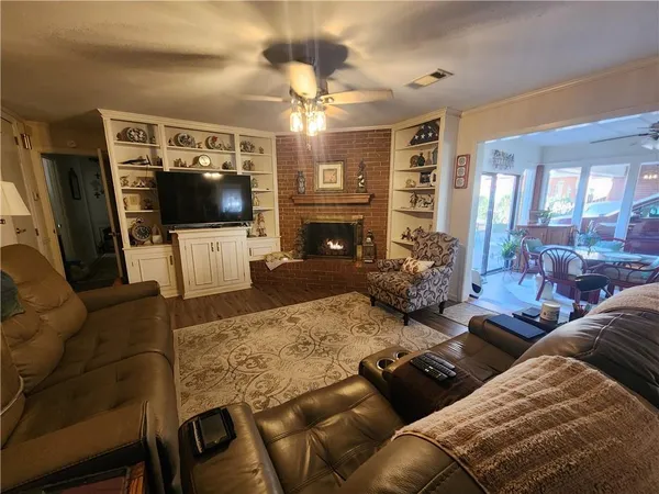 $315,000 | 127 South Williams Avenue, Natchitoches, LA 71457