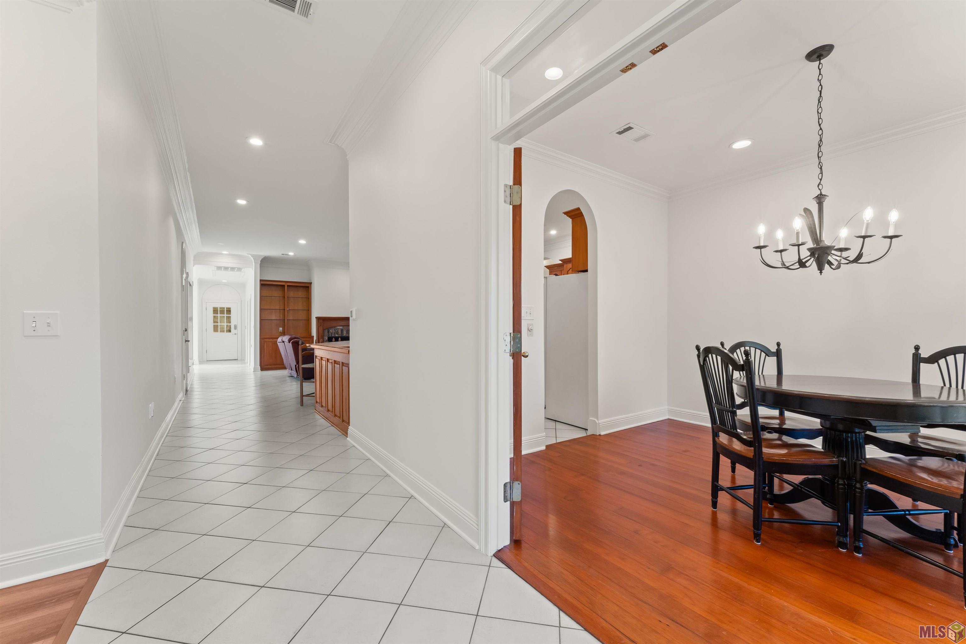 12760 Roan Avenue Baton Rouge, LA 70810 - Photo 3 of 34