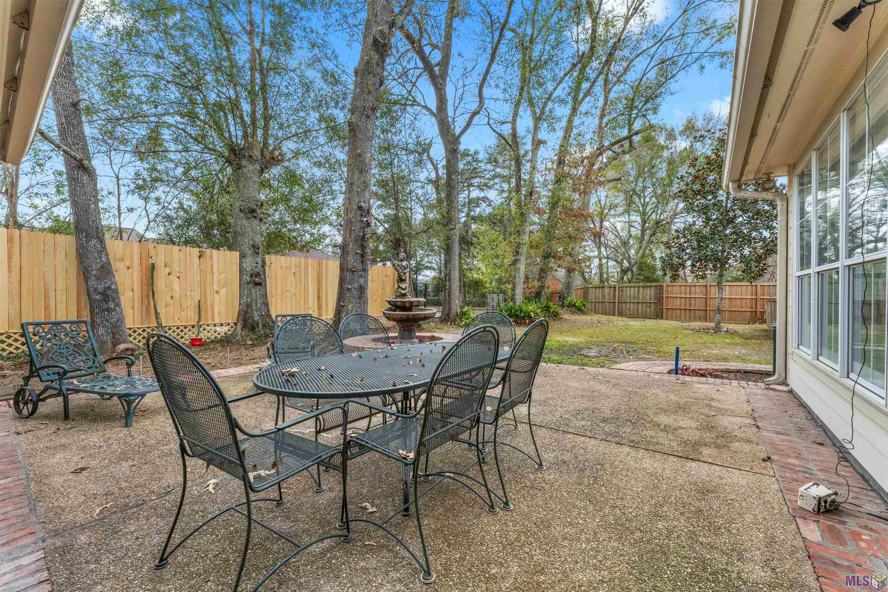 12760 Roan Avenue Baton Rouge, LA 70810 - Photo 33 of 34