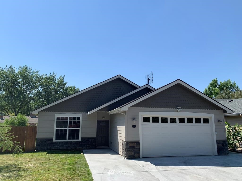 732 Roff Lane Walla Walla, WA 99362 - Photo 1 of 21 Gallery Image 1