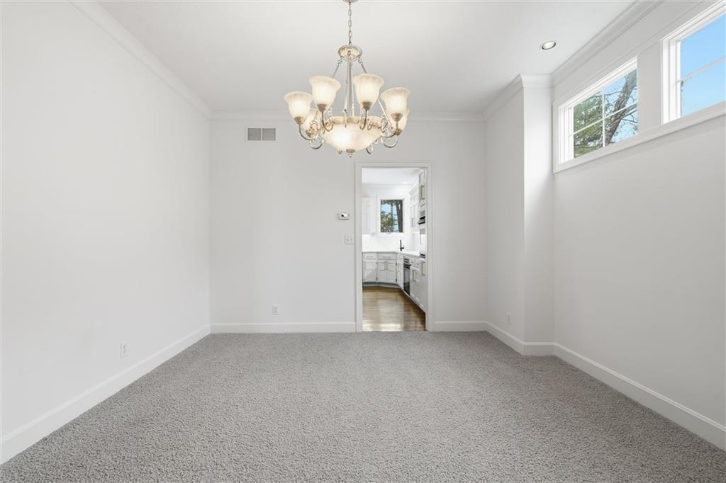 15088 Sherwood Road Leawood, KS 66224 - Photo 18 of 50