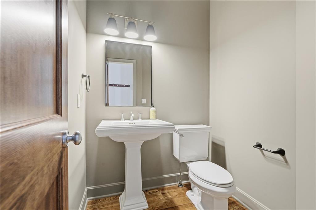 15088 Sherwood Road Leawood, KS 66224 - Photo 23 of 50