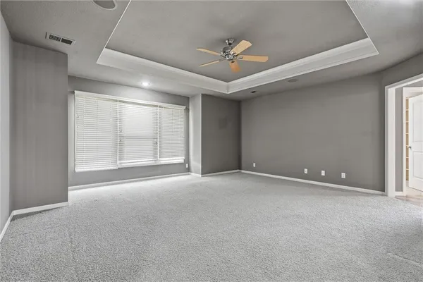 $699,900 | 15088 Sherwood Road, Leawood, KS 66224