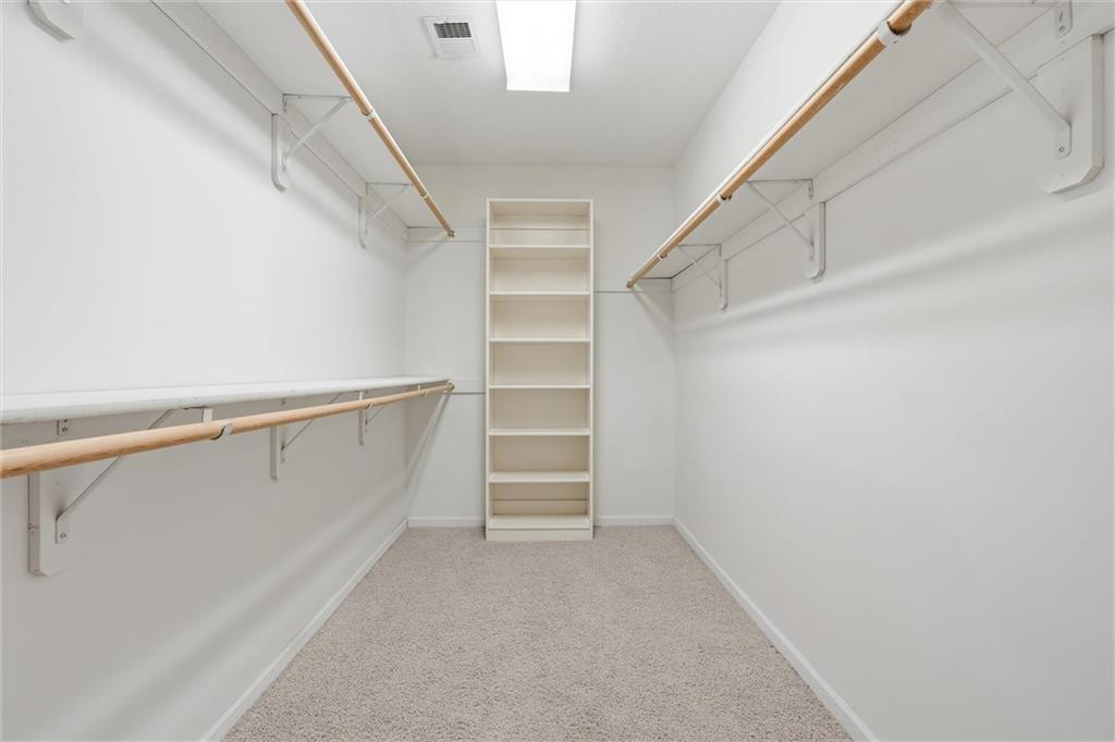 15088 Sherwood Road Leawood, KS 66224 - Photo 30 of 50