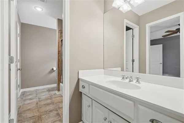 $699,900 | 15088 Sherwood Road, Leawood, KS 66224