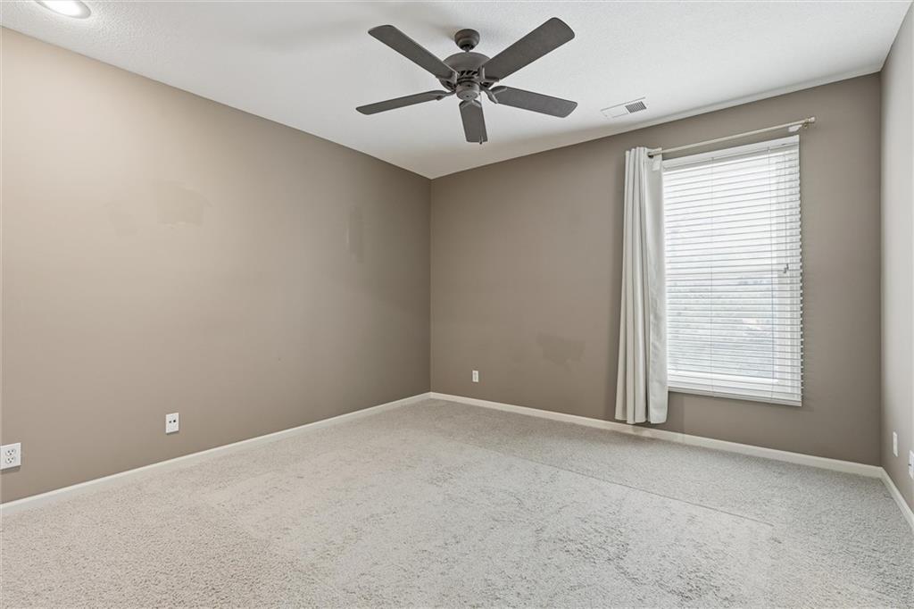 15088 Sherwood Road Leawood, KS 66224 - Photo 33 of 50