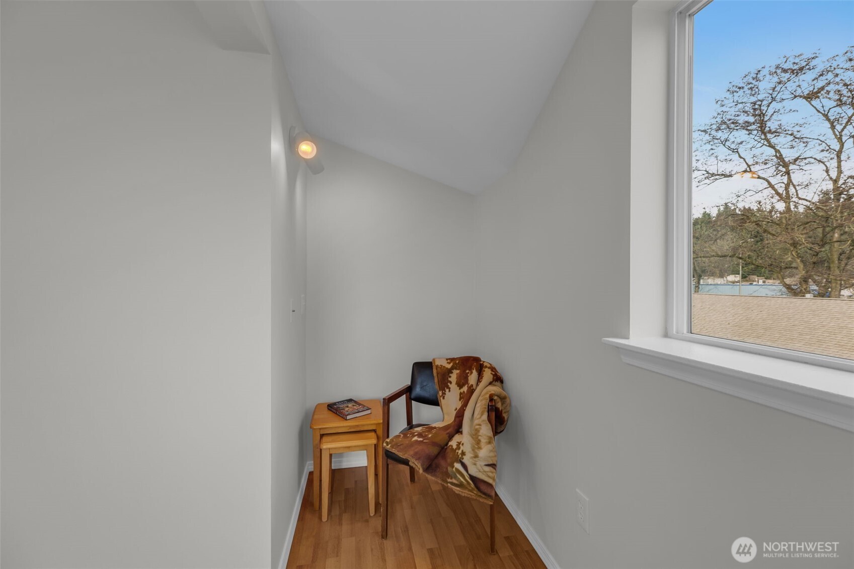 9480 Olson Place Southwest, Unit G Seattle, WA 98106 - Photo 14 of 35