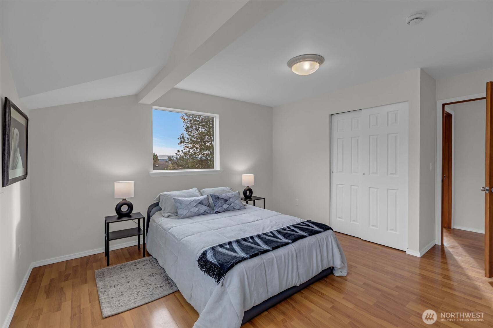 9480 Olson Place Southwest, Unit G Seattle, WA 98106 - Photo 17 of 35