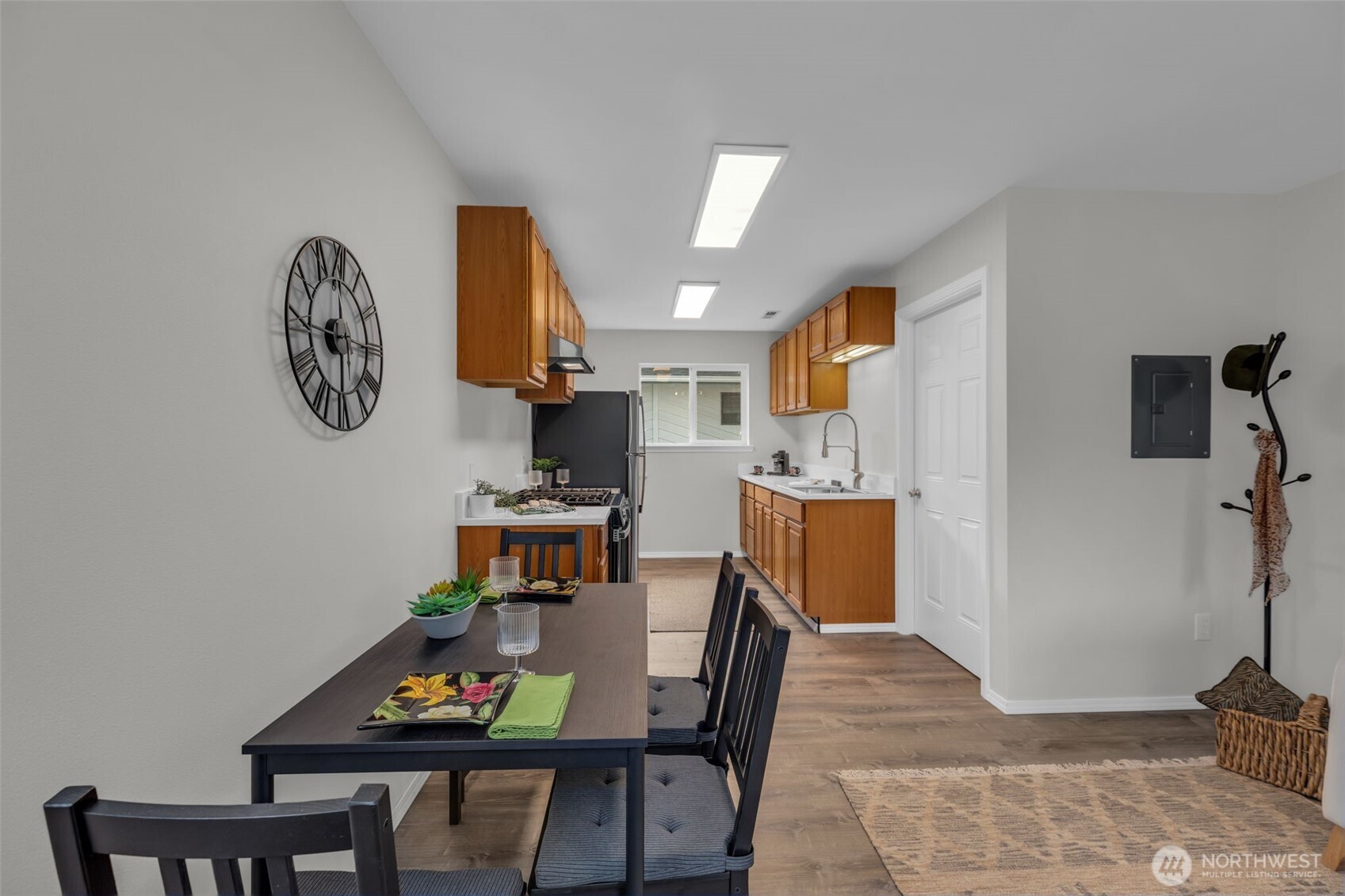 9480 Olson Place Southwest, Unit G Seattle, WA 98106 - Photo 22 of 35