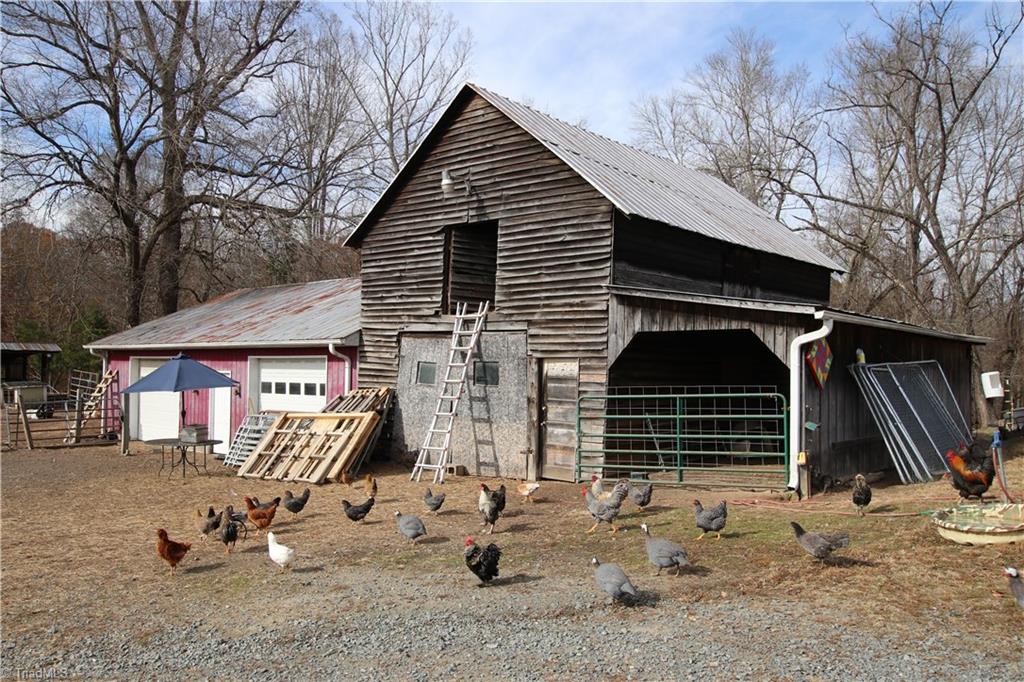 7585 West Road Walnut Cove, NC 27052 - Photo 27 of 30 Gallery Image 27