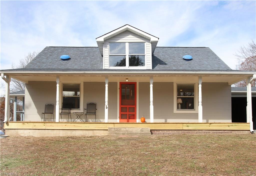 7585 West Road Walnut Cove, NC 27052 - Photo 5 of 30 Gallery Image 5