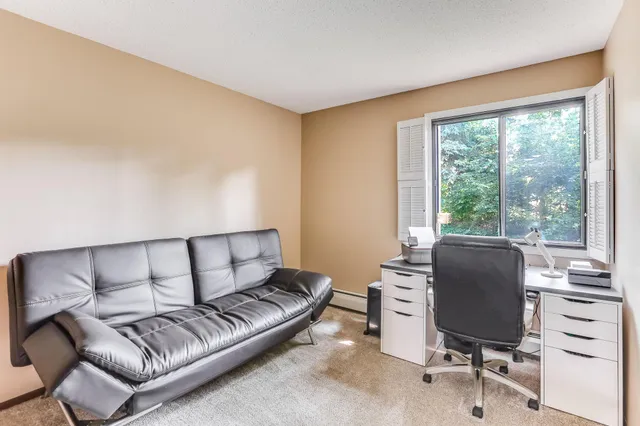 $169,900 | 1855 Silver Bell Road, Unit 120, Eagan, MN 55122