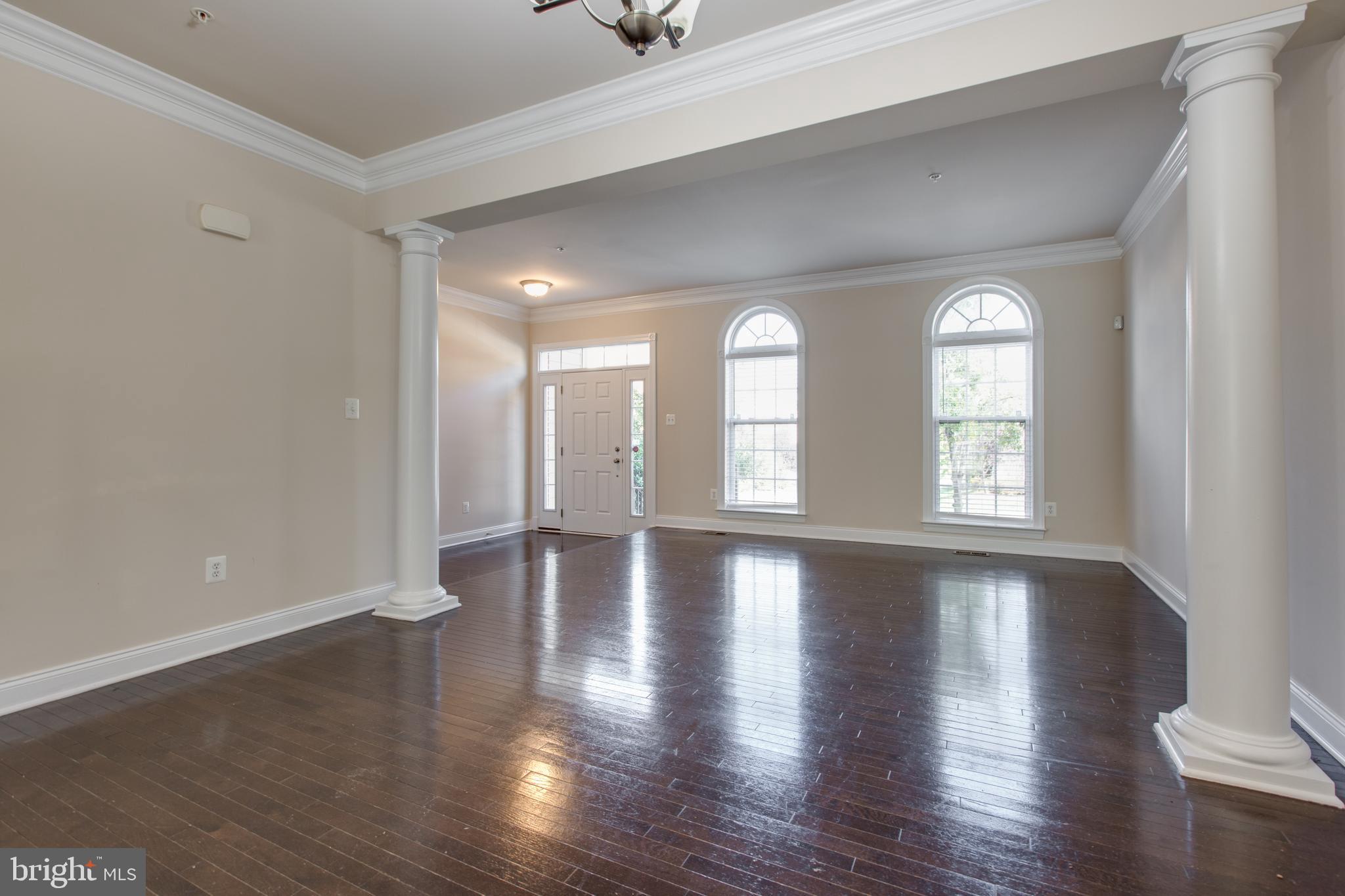 7621 Elmcrest Road Hanover, MD 21076 - Photo 11 of 73