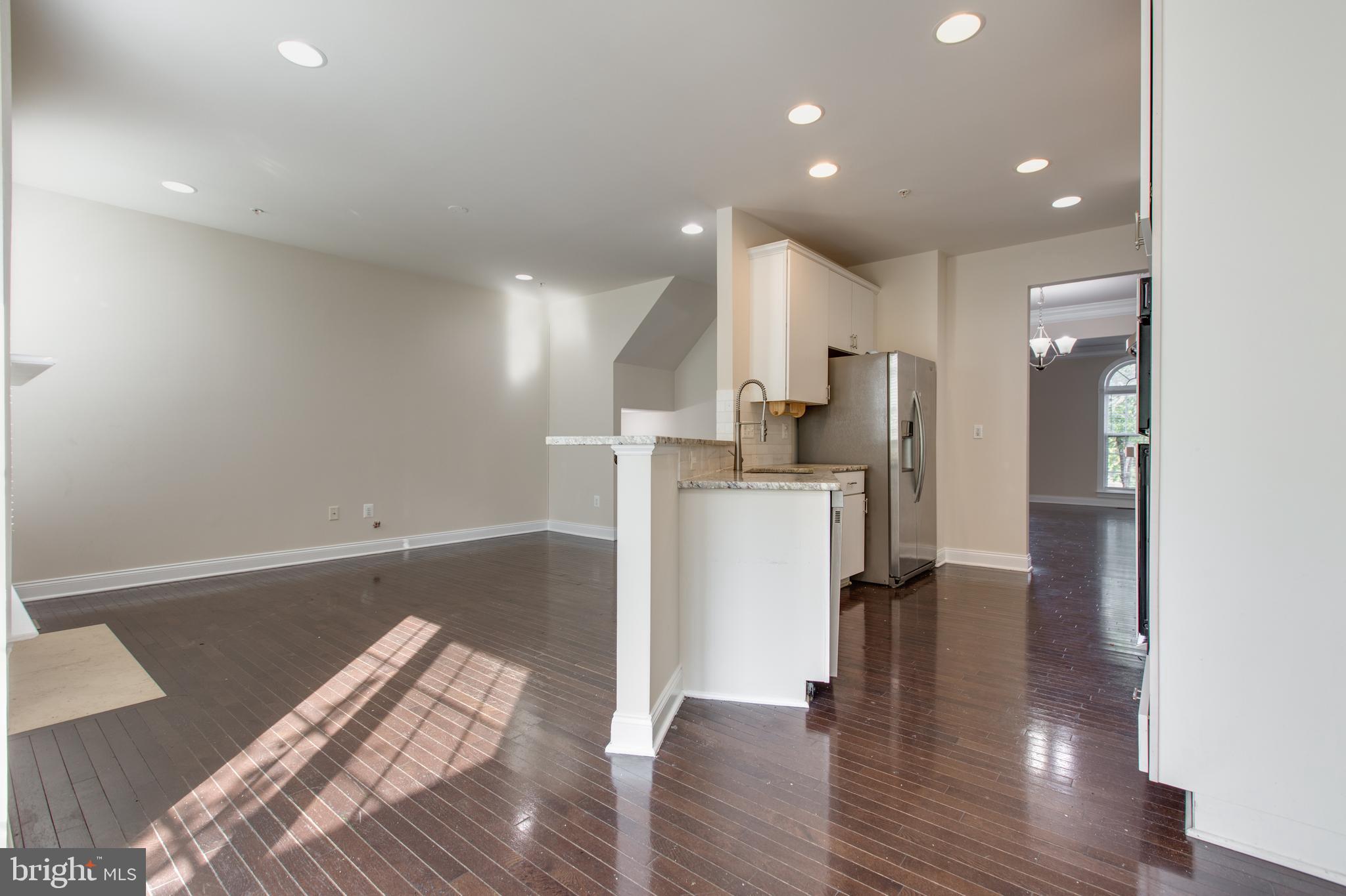 7621 Elmcrest Road Hanover, MD 21076 - Photo 15 of 73