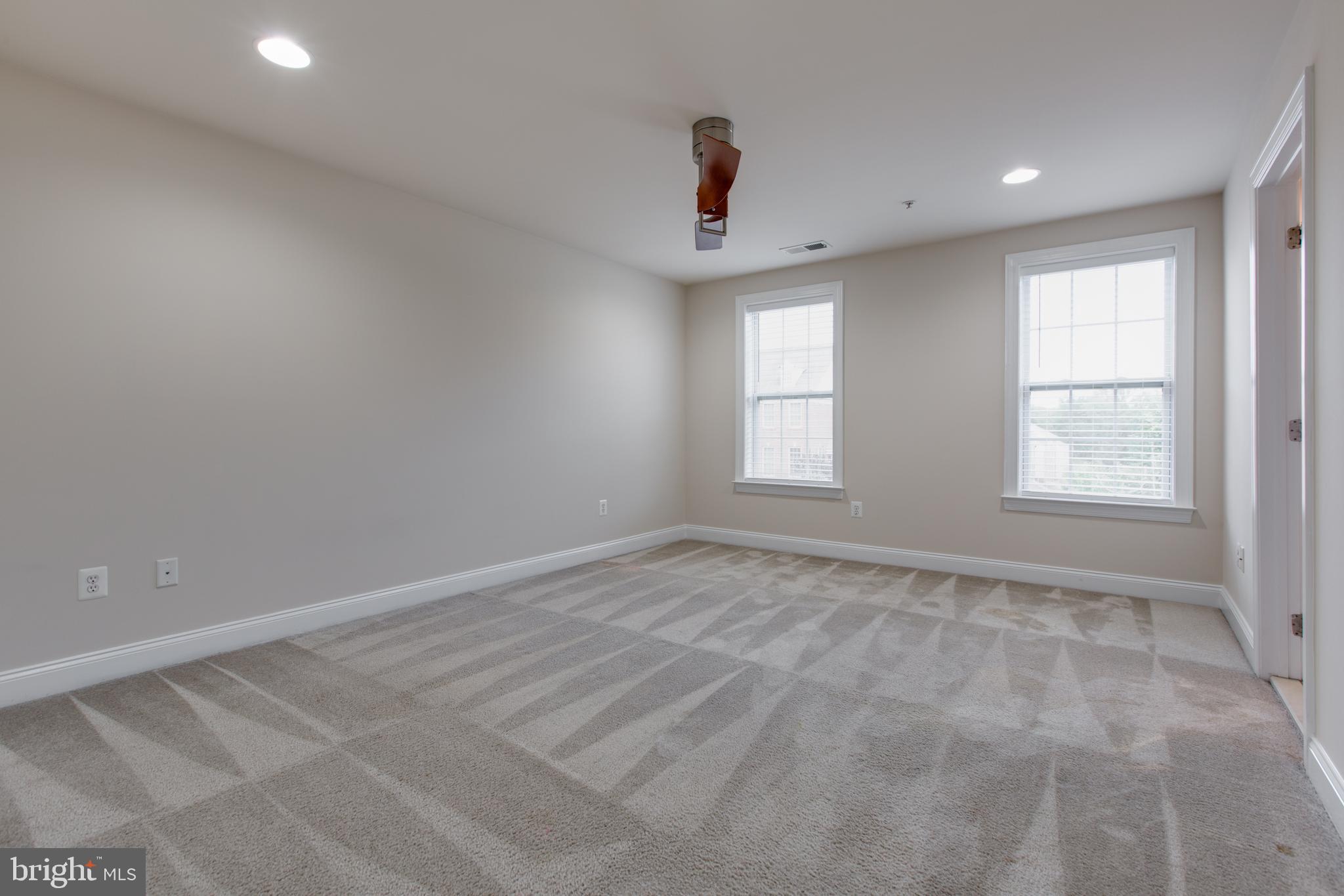 7621 Elmcrest Road Hanover, MD 21076 - Photo 24 of 73