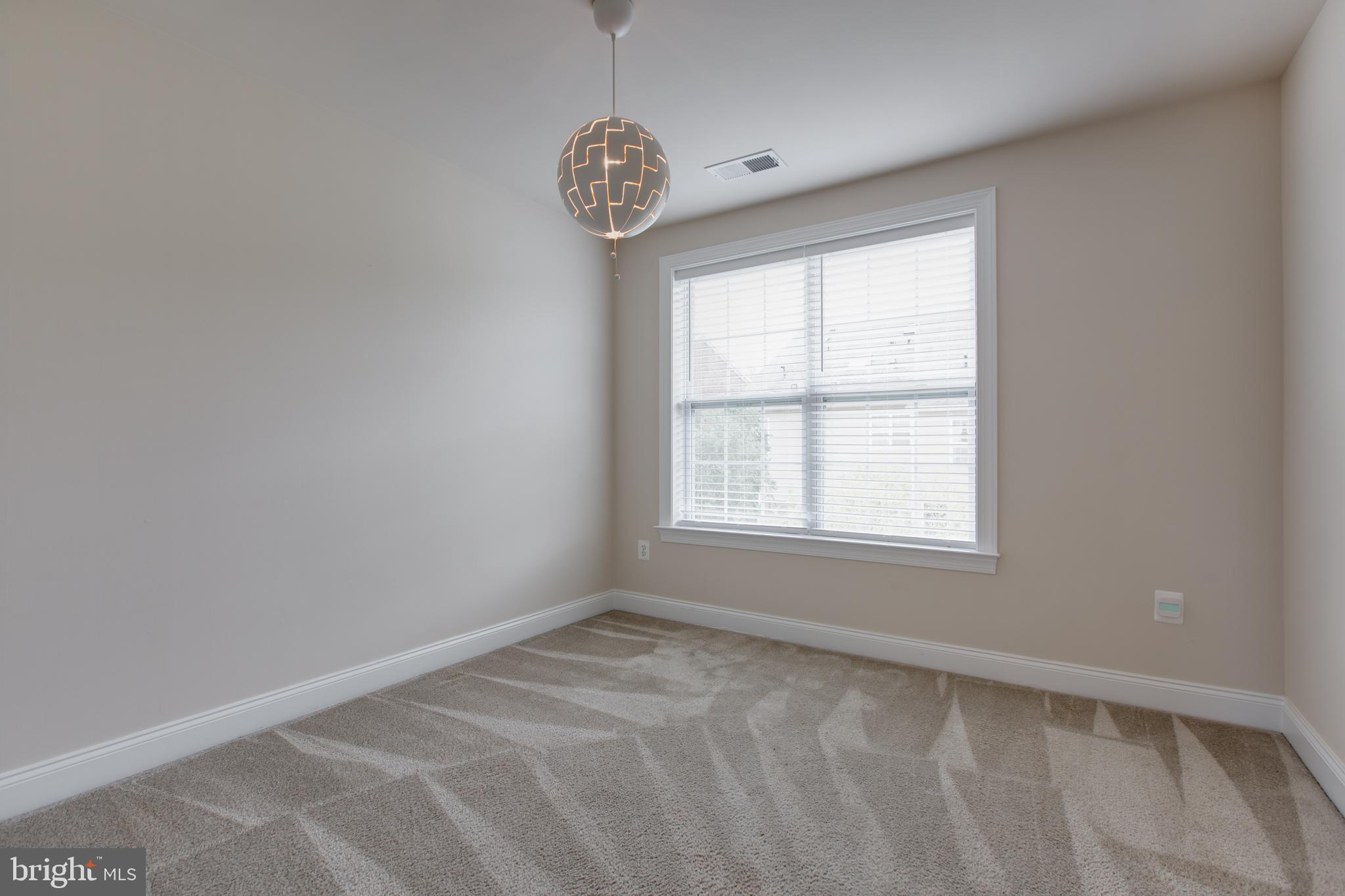 7621 Elmcrest Road Hanover, MD 21076 - Photo 30 of 73