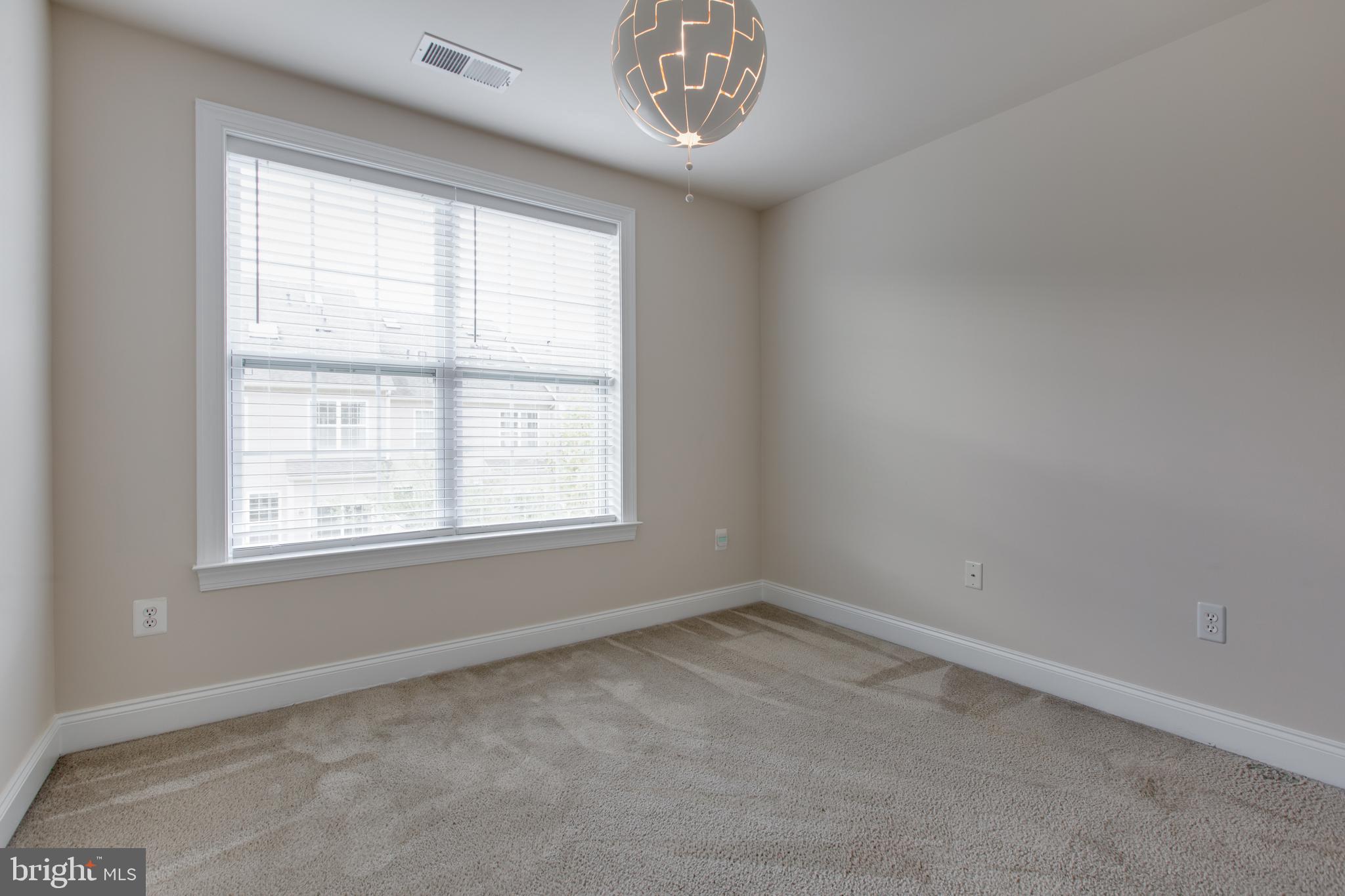 7621 Elmcrest Road Hanover, MD 21076 - Photo 31 of 73