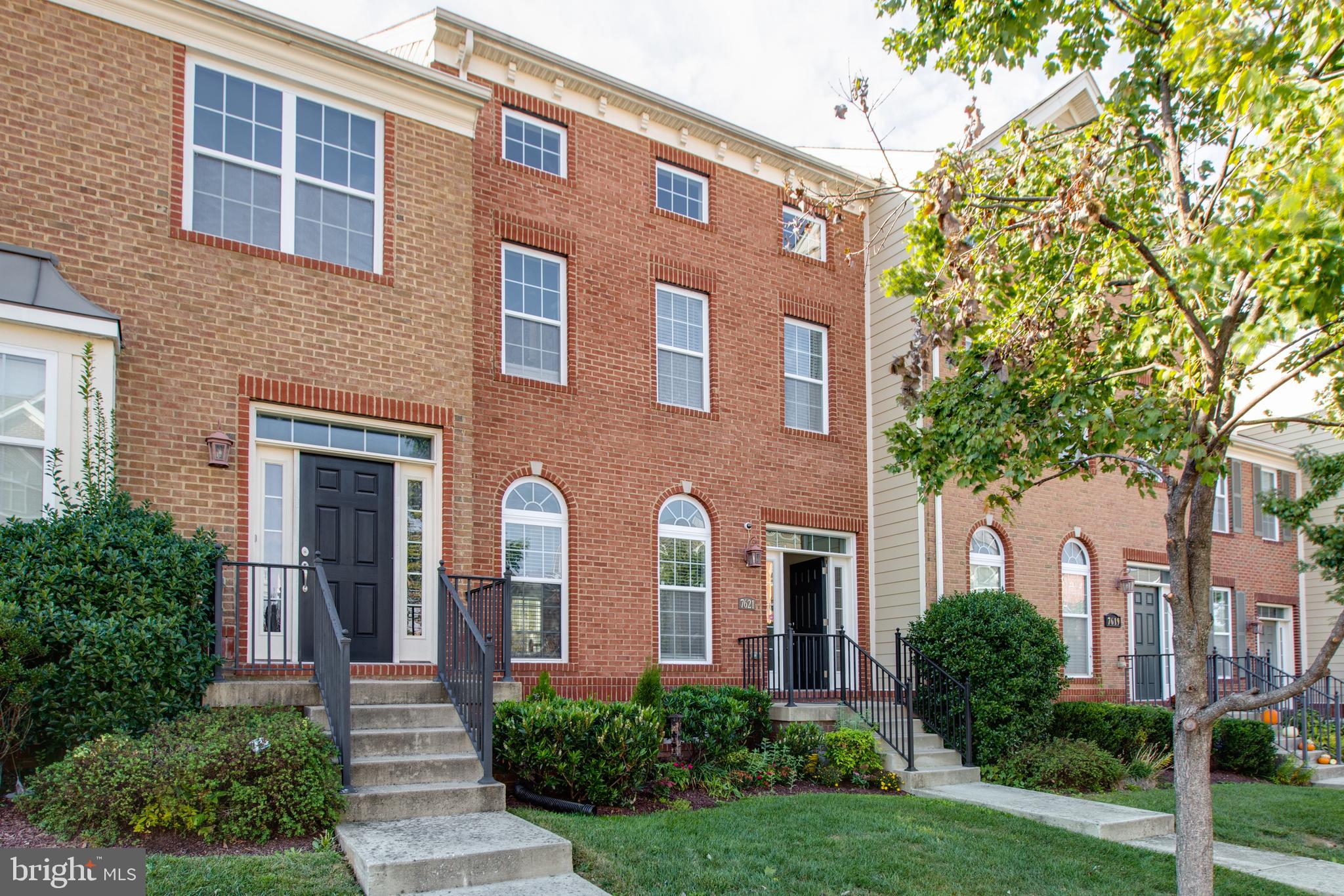 7621 Elmcrest Road Hanover, MD 21076 - Photo 4 of 73