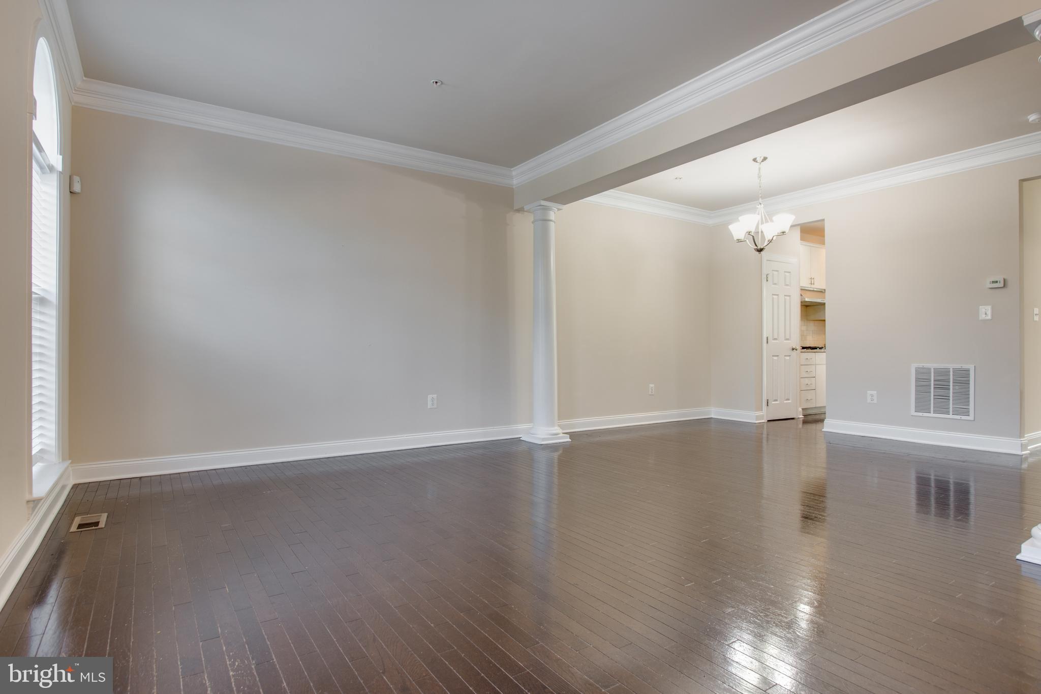 7621 Elmcrest Road Hanover, MD 21076 - Photo 8 of 73