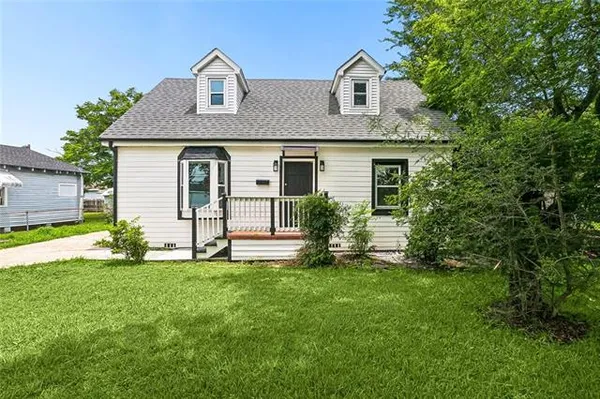 $224,000 | 1045 Ave. B, Westwego, LA 70094