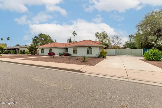 $789,900 | 2129 East Jensen Street, Mesa, AZ 85213