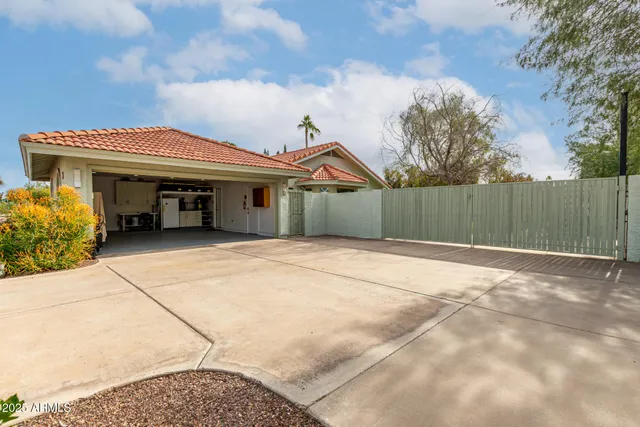 $789,900 | 2129 East Jensen Street, Mesa, AZ 85213