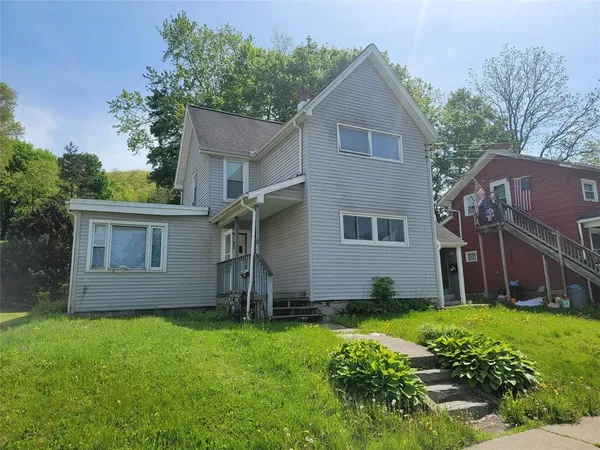 $90,000 | 8 2nd Street, Binghamton, NY 13903