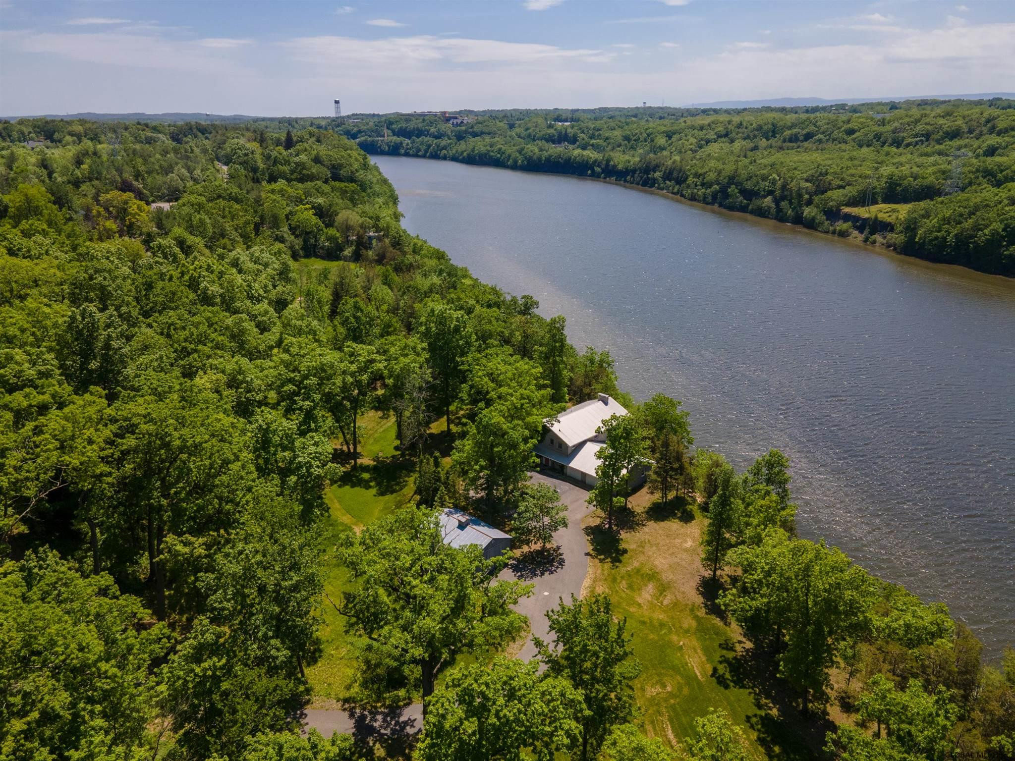 834 Riverview Road Rexford, NY 12148 - Photo 50 of 57 Photo 49