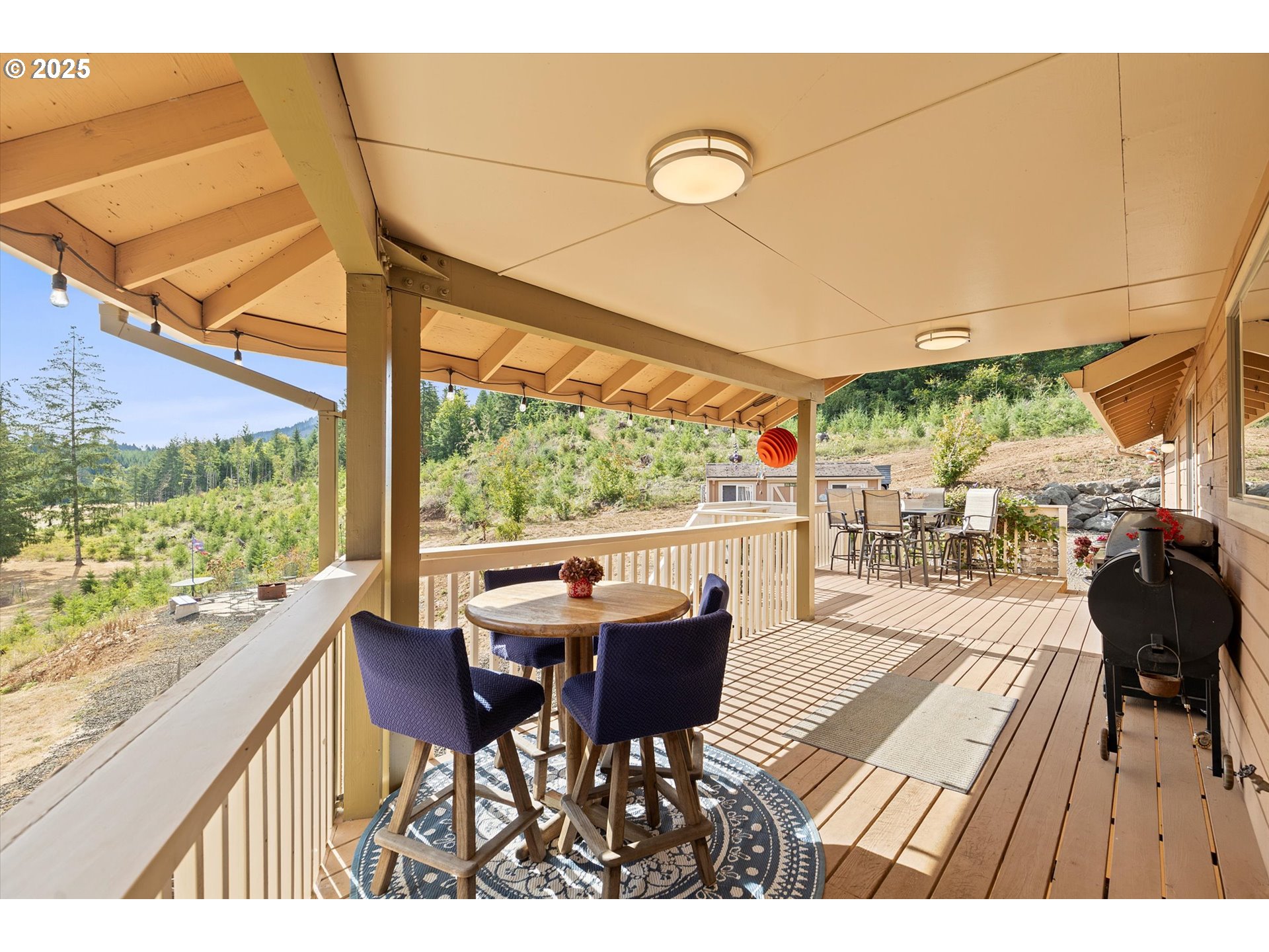 21560 Gooseneck Road Sheridan, OR 97378 - Photo 48 of 48 a outdoor view with a sitting space