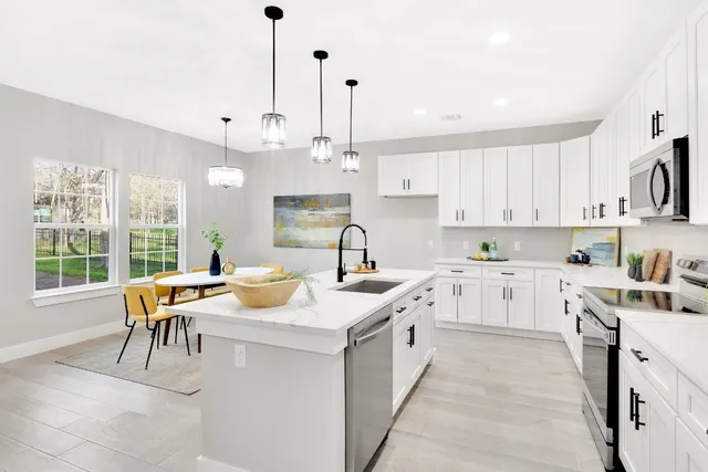 $357,990 | 137 Puu Waa Waa Lane, Bastrop, TX 78602