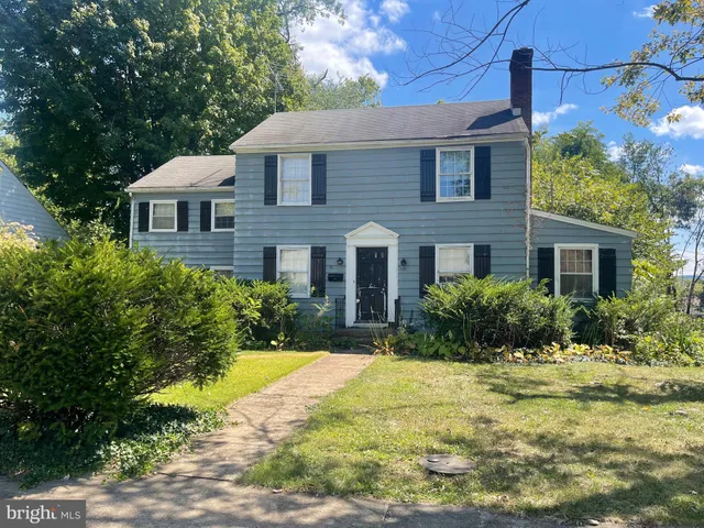 $275,000 | 135 Blakeley Place, Charles Town, WV 25414