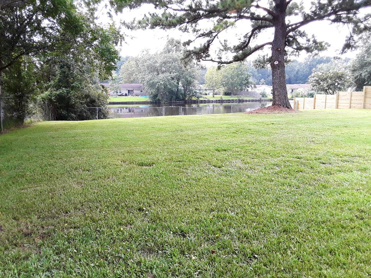 130 Foxborough Road Goose Creek, SC 29445 - Photo 29 of 37 The Back Yard is a Paradise.