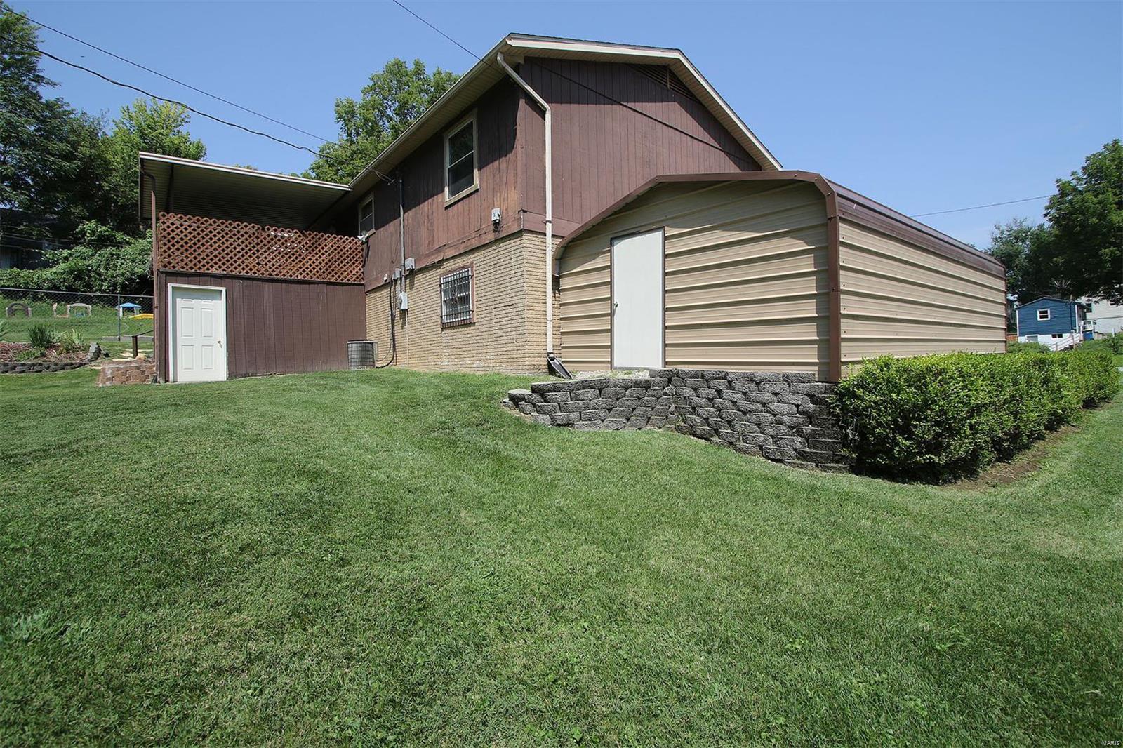 601 Mildred Street Alton, IL 62002 - Photo 4 of 12 Gallery Image 4
