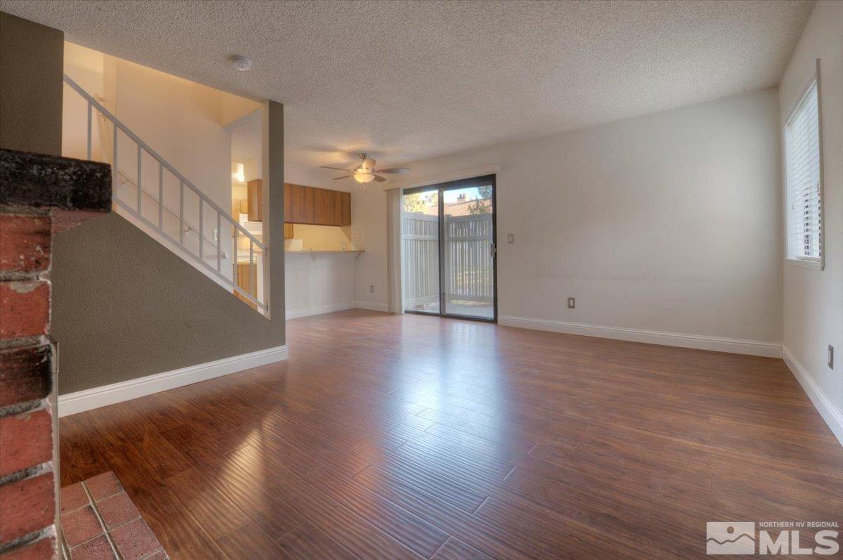 4576 Matich Drive Reno, NV 89502 - Photo 4 of 28 Photo 4