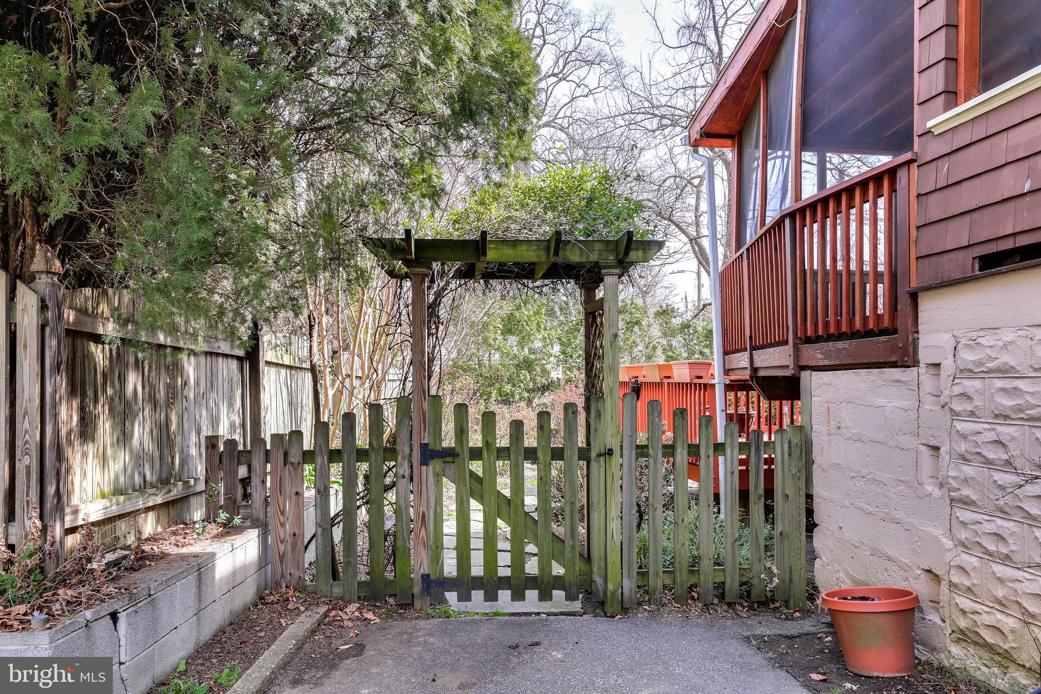 5 Mallow Hill Road Baltimore, MD 21229 - Photo 39 of 39 Rose arbor fitting for an elegant entry