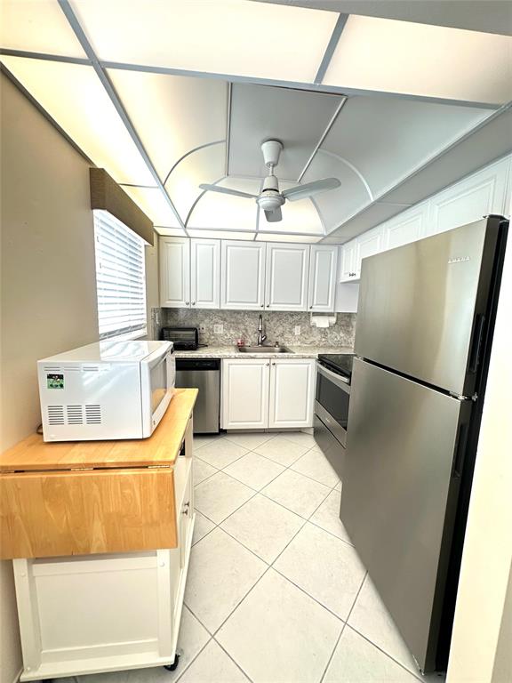 477 Durham, Unit 477 Deerfield Beach, FL 33442 - Photo 10 of 65