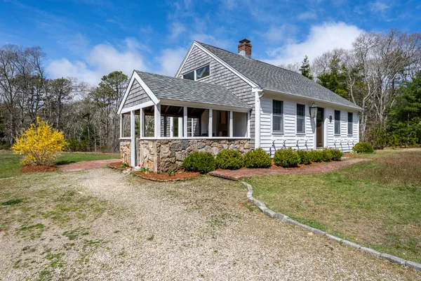 $630,000 | 45 Old Phinney's Lane, Barnstable, MA 02630