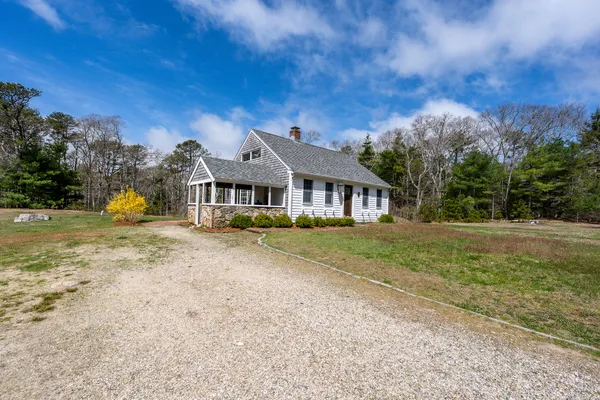 $630,000 | 45 Old Phinney's Lane, Barnstable, MA 02630