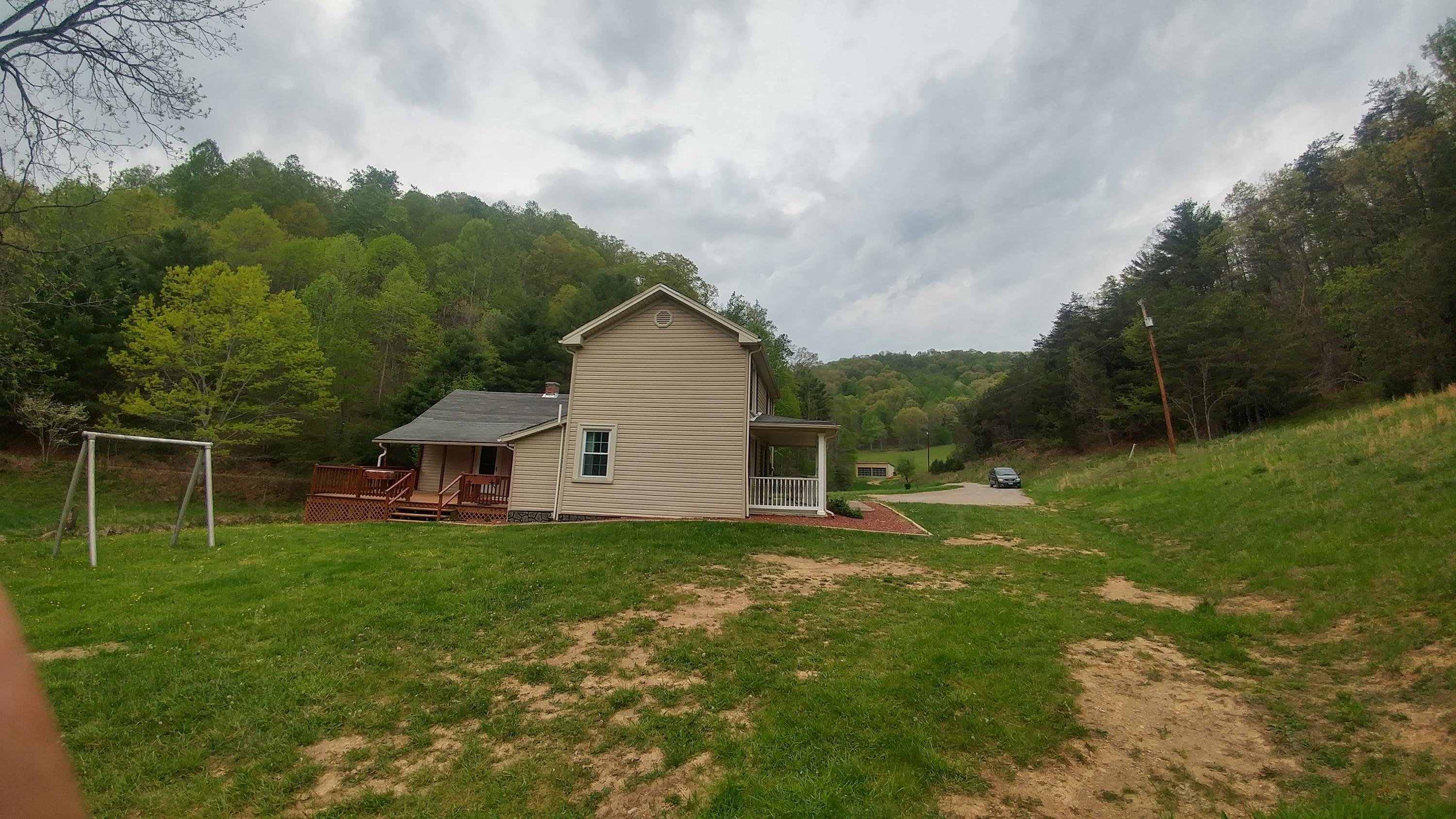 3245 Fishers View Road Shawsville, VA 24162 - Photo 11 of 37 0505181641a_HDR - Copy
