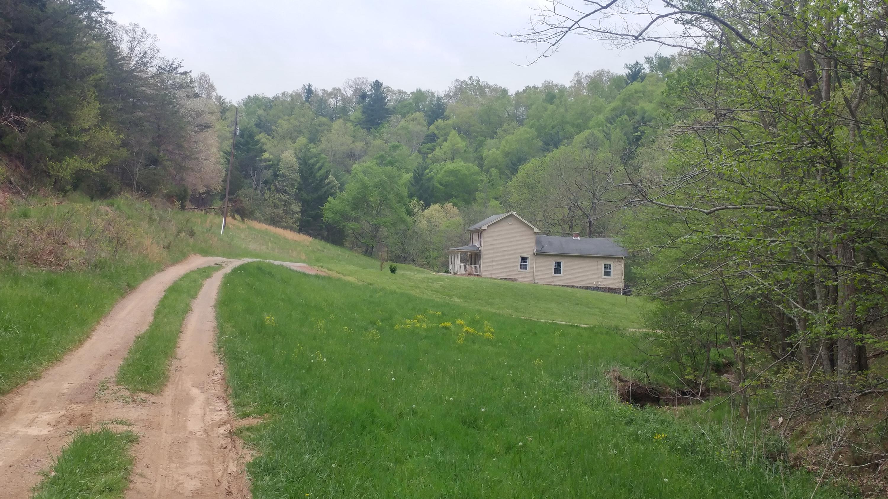 3245 Fishers View Road Shawsville, VA 24162 - Photo 14 of 37 0505181643_HDR - Copy