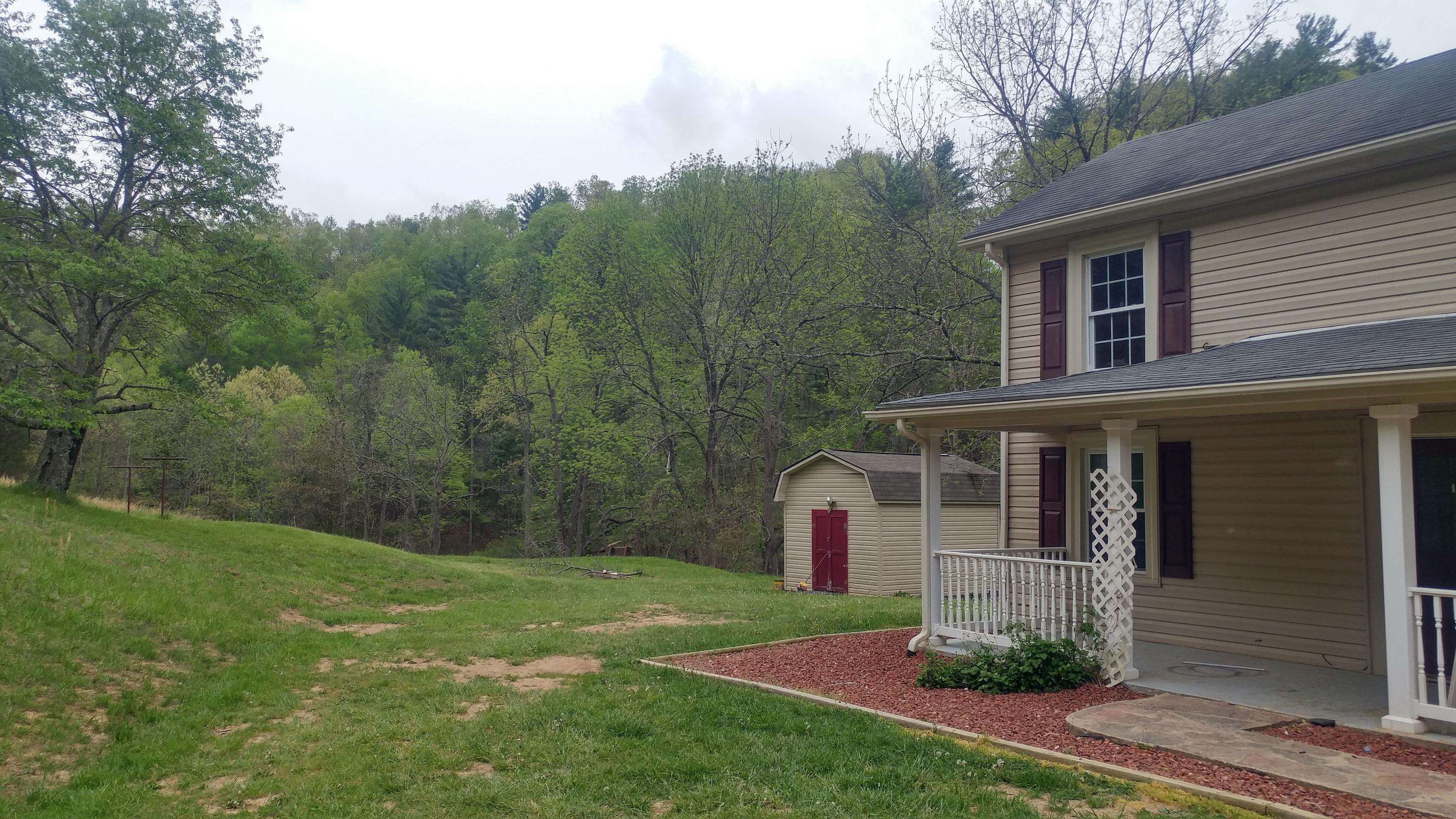 3245 Fishers View Road Shawsville, VA 24162 - Photo 8 of 37 0505181639a_HDR - Copy