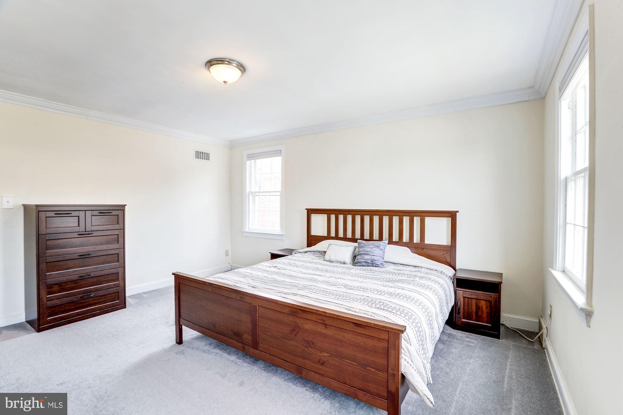 3606 1st Road South Arlington, VA 22204 - Photo 16 of 48 Gallery Image 16
