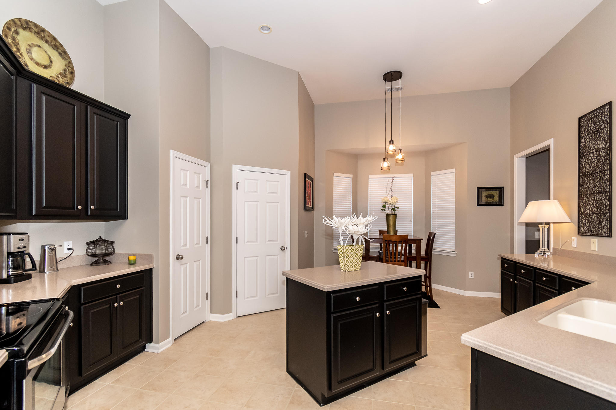 403 Decatur Drive Summerville, SC 29486 - Photo 2 of 26 Eat-In Breakfast Area