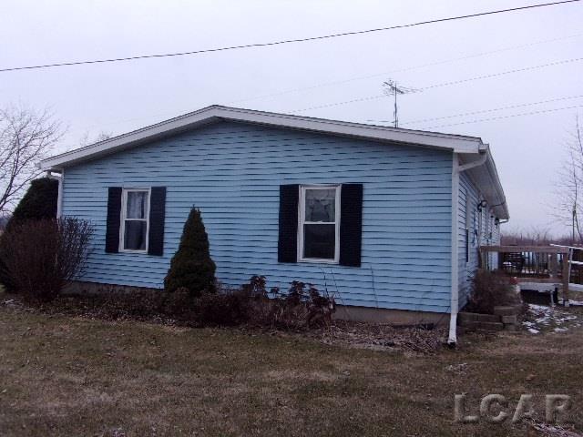 16660 Forrister Road Hudson, MI 49247 - Photo 4 of 29 31374209-3.JPG